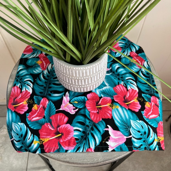 🌺Tropical table setting - Picture 4 of 7